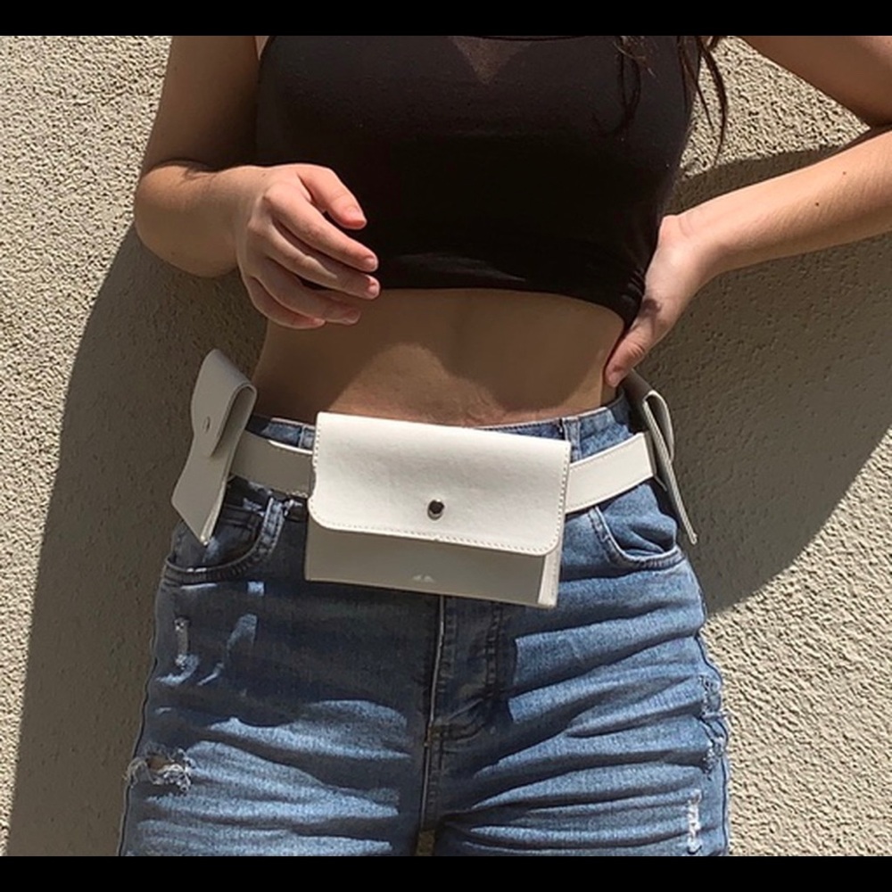 white leather pocket belt